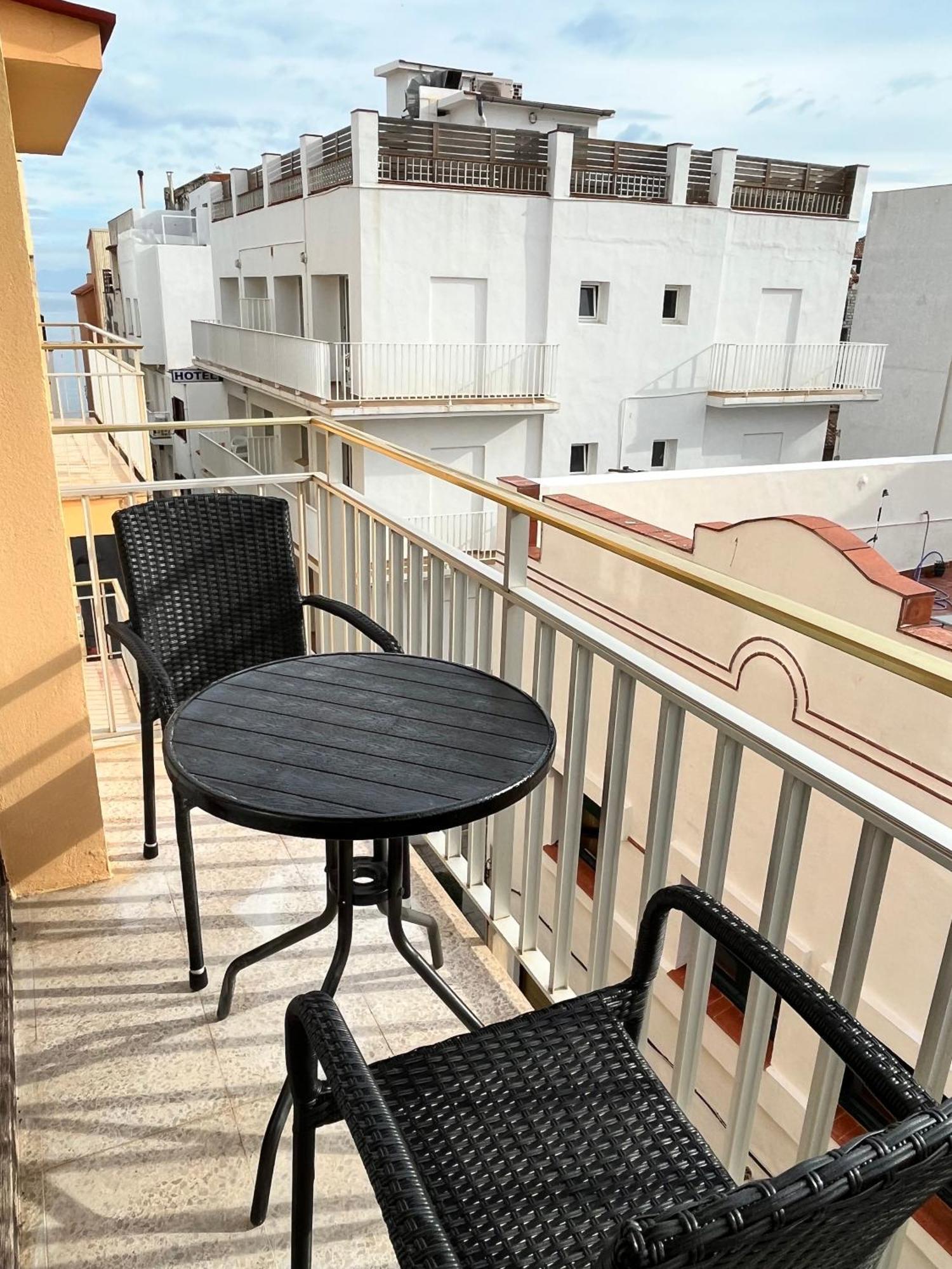 Appartement Ideal Centre Historique L' Escala Zewnętrze zdjęcie